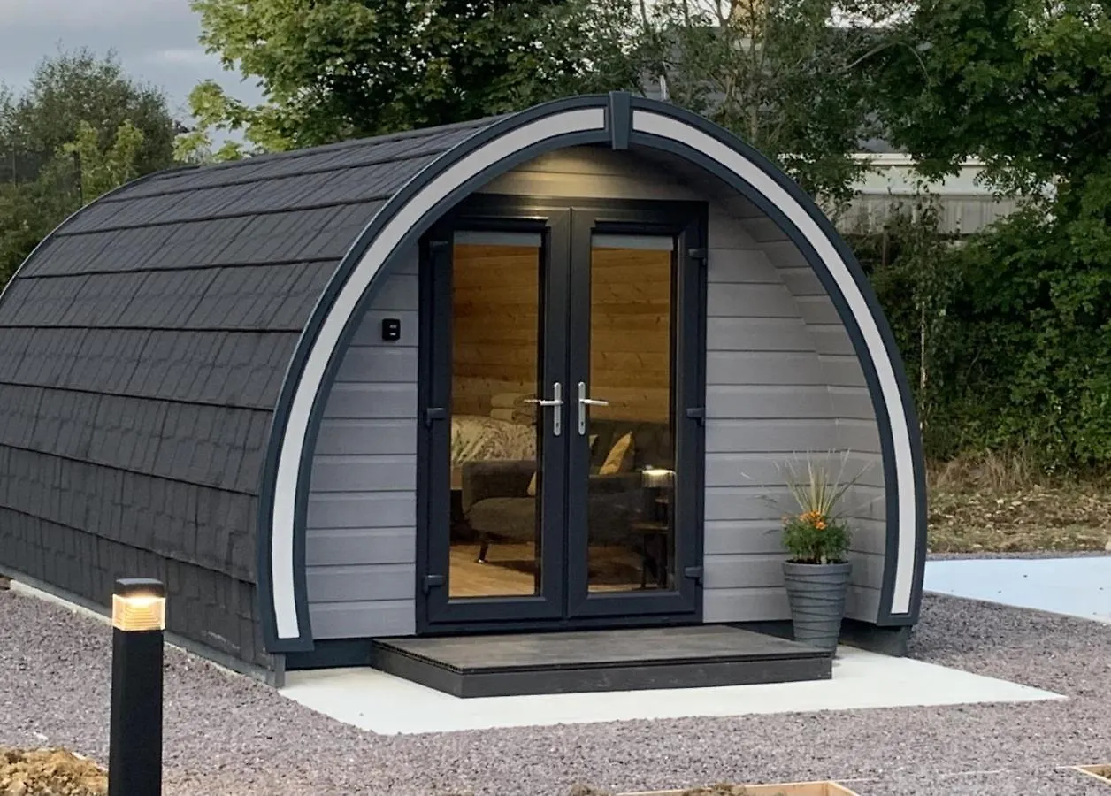 Gateway Glamping Hotel Farranfore Luxury tent
